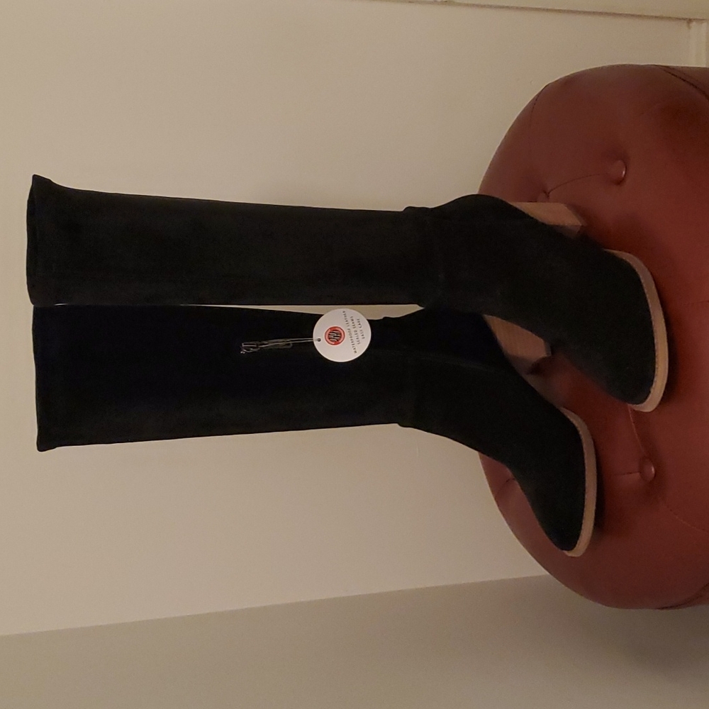 Blondo Waterproof Black Suede Boots